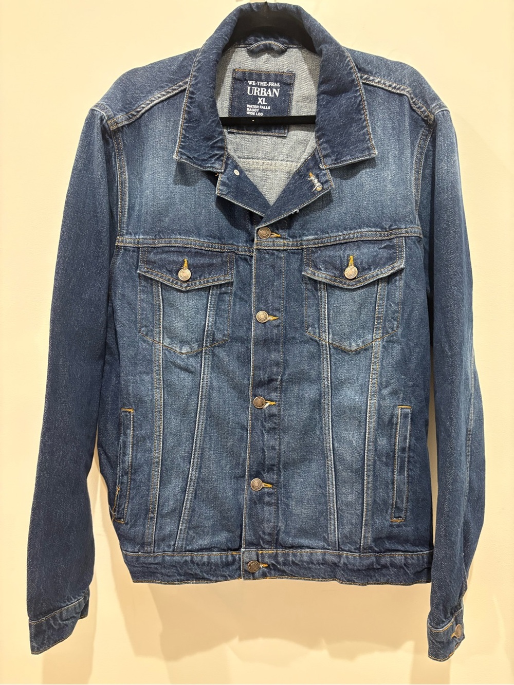 We The Free Free people urban men’s Denim Trucker Jacket - Blue Sz XL NWOT